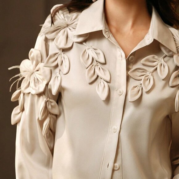 Apricot Casual Women's Loose Khaki Turndown Collar Long Sleeve Blouse - Picture 2 of 7